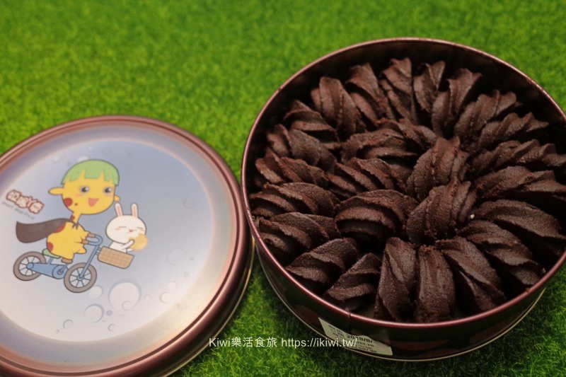 台中逢甲必買伴手禮推薦紅髮斑斑蝴蝶酥、短腿阿鹿曲奇餅，必吃小吃推薦日船章魚小丸子、明倫蛋餅、永勝炒泡麵、蝦帕，逢甲美食大集合 - Kiwi 樂活食旅