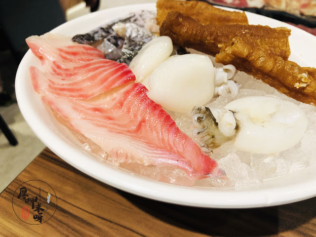 【厚呷米呀│新北板橋】 拾天日式吃到飽涮涮鍋 手炒川香麻辣湯底/板橋十年老店久天系列品牌/平日晚餐、假日全天459+10%/人超划算/9種湯底可選突破一般涮涮鍋限制/深夜美食熱門店家營業至凌晨2點