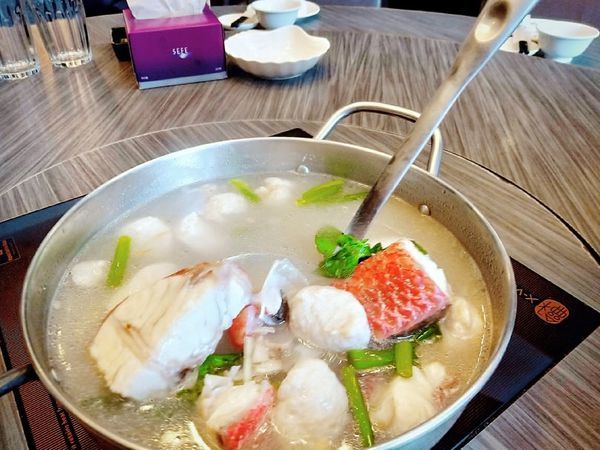 68456626_220750422173519_6267357423833448448_n