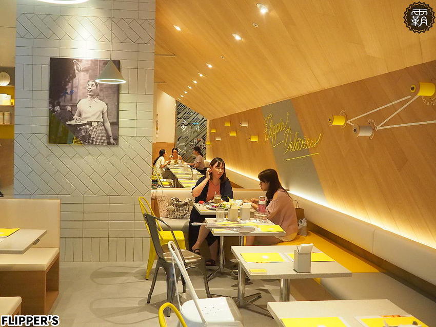 FLIPPER’S奇蹟的舒芙蕾鬆餅台中首店開幕！蓬鬆軟綿的鬆餅，加上濃郁蛋香，芒果限定口味香甜滋味讓人無法擋！