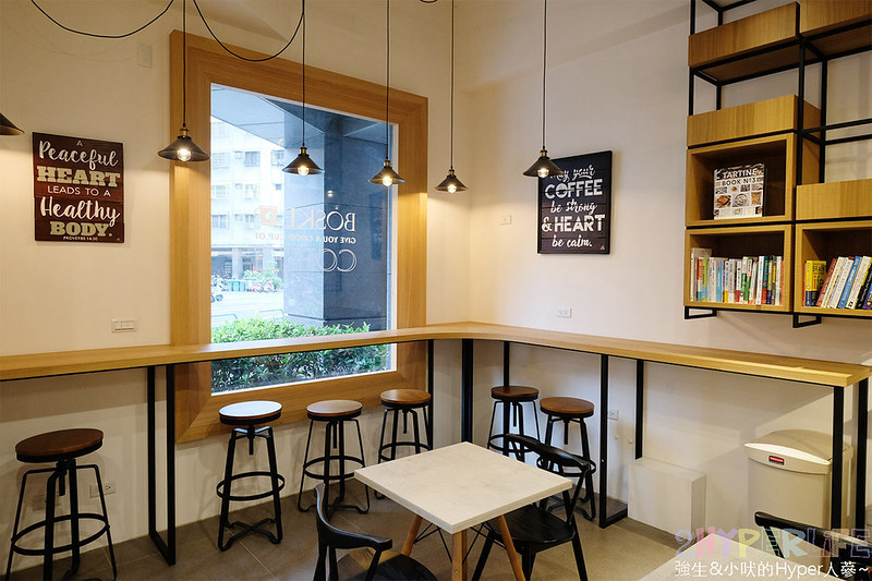 BOSKE Bakery,BOSKE Bakery Cafe,BOSKE Bakery Cafe咖啡麵包坊,台中下午茶,台中健身餐,台中北屯下午茶,台中北屯咖啡,台中咖啡,台中生酮餐,台中美食,台中輕食,台中麵包,無麩質 台中,酸種麵包,酸種麵包 台中 @強生與小吠的Hyper人蔘~