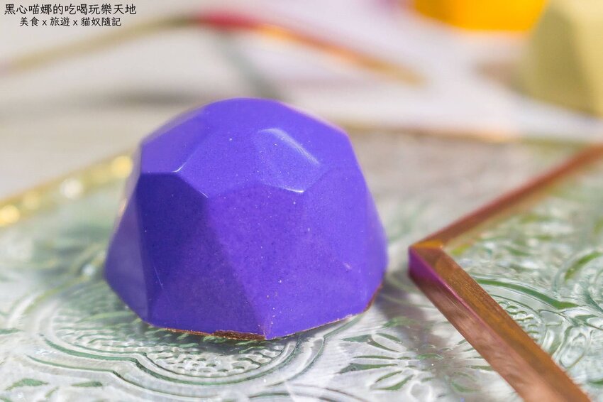 Cona′s妮娜巧克力 2022母親節限量絕美心鑽微醺酒香巧克力禮盒,寵愛媽咪無極限!薄片夾心巧克力、特色乾果系列也好驚喜!