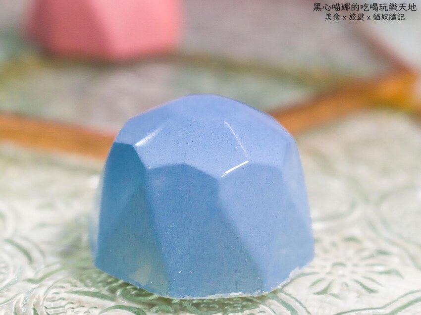 Cona′s妮娜巧克力 2022母親節限量絕美心鑽微醺酒香巧克力禮盒,寵愛媽咪無極限!薄片夾心巧克力、特色乾果系列也好驚喜!