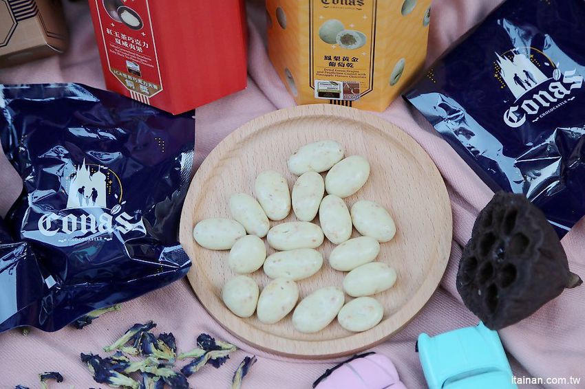 宅配美食伴手禮|精品巧克力『CONAS CHOCOLATE妮娜巧克力』榮獲世界巧克力大賽的好吃手工巧克力!浪漫情人節禮、新春年節送禮首選! - 台南好Food遊