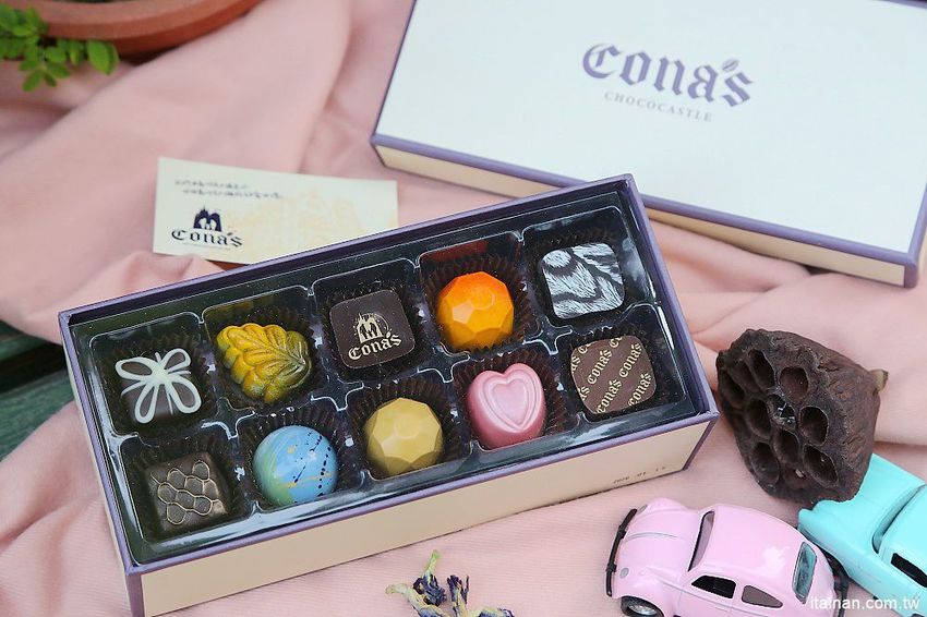 宅配美食伴手禮|精品巧克力『CONAS CHOCOLATE妮娜巧克力』榮獲世界巧克力大賽的好吃手工巧克力!浪漫情人節禮、新春年節送禮首選! - 台南好Food遊