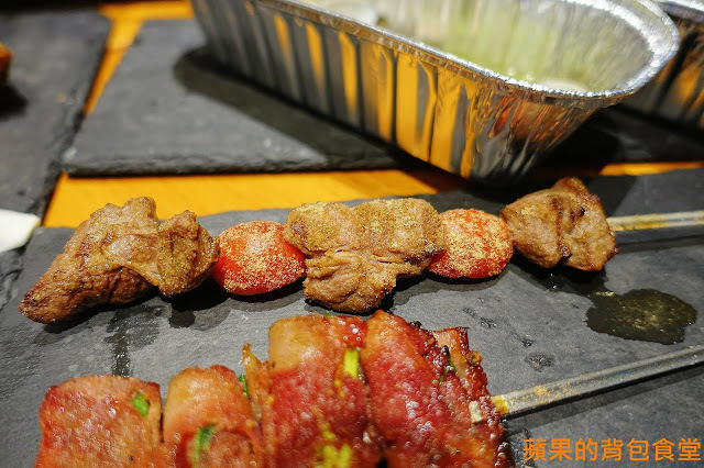 [食記] 高雄楠梓-布利多Bullydog 浮誇IG打卡毛筆串燒 廣島炸牡蠣外脆內軟 培根青蔥香甜清爽 高雄美食