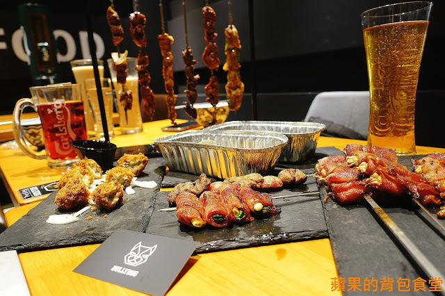 [食記] 高雄楠梓-布利多Bullydog 浮誇IG打卡毛筆串燒 廣島炸牡蠣外脆內軟 培根青蔥香甜清爽 高雄美食