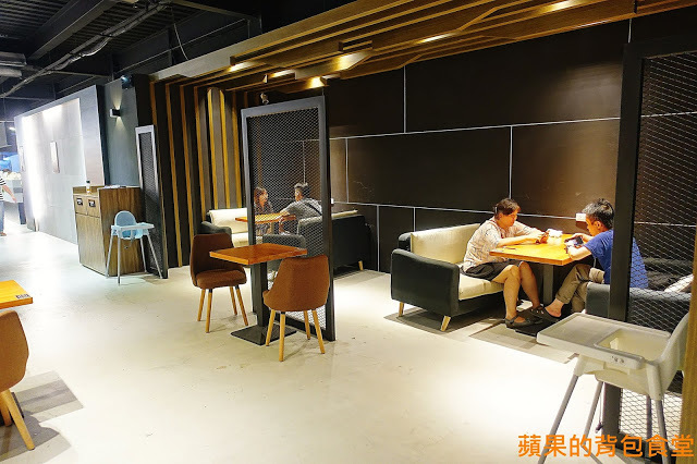 [食記] 高雄楠梓-布利多Bullydog 浮誇IG打卡毛筆串燒 廣島炸牡蠣外脆內軟 培根青蔥香甜清爽 高雄美食