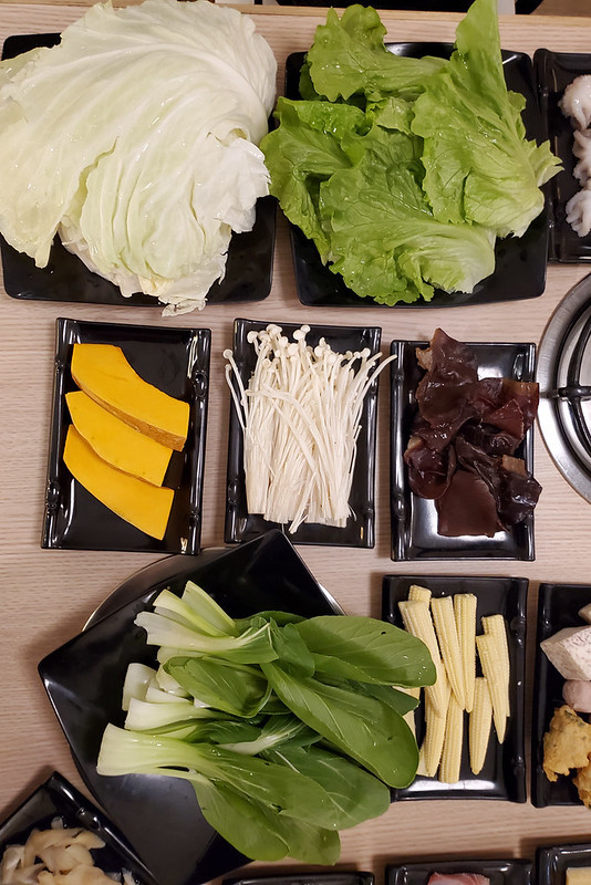 台中吃到飽,台中東興路美食,台中海鮮吃到飽,台中漂亮火鍋,台中火鍋吃到飽,台中西區吃到飽,台中西區火鍋,台中西屯美食,漂亮火鍋,西區火鍋,西區美食,西屯吃到飽 @強生與小吠的Hyper人蔘~