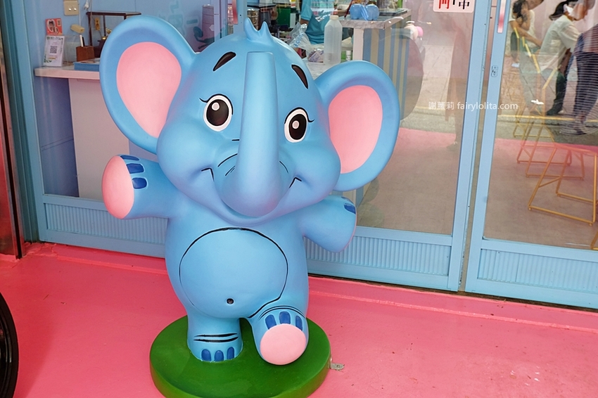 一象甜品。彩虹粉粿超療癒,在地人才知道隱藏版手工豆花,營業時間人擠滿滿! @蹦啾♥謝蘿莉 La vie heureuse