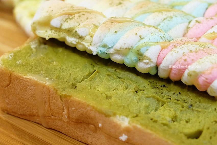 一象甜品。彩虹粉粿超療癒,在地人才知道隱藏版手工豆花,營業時間人擠滿滿! @蹦啾♥謝蘿莉 La vie heureuse