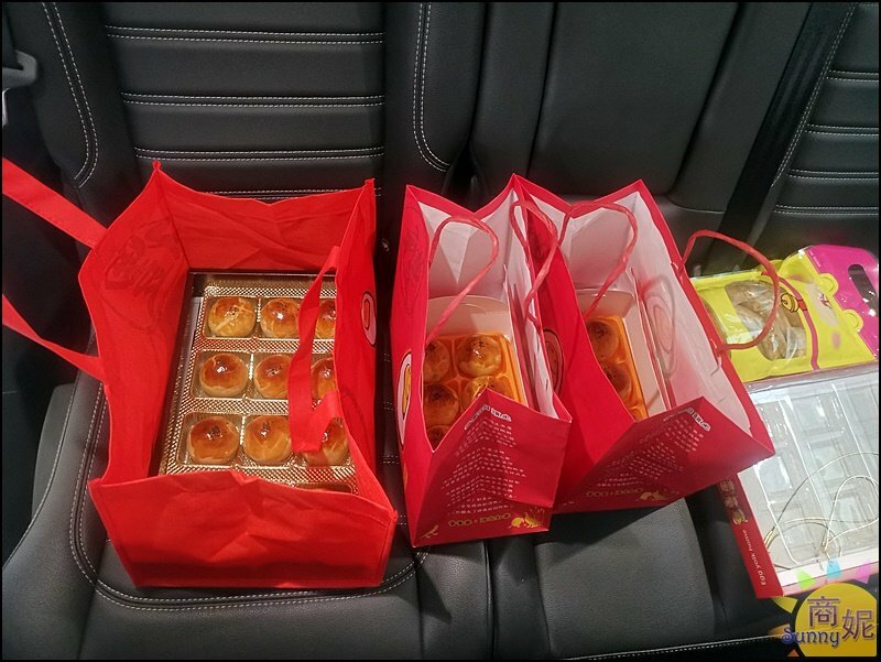 蛋黃家。網評4.7分超好吃蛋黃酥!食尚玩家報導在地人狂推現烤出爐不輸彰化排隊店-商妮吃喝遊樂