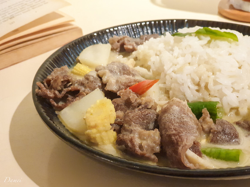 台南中西區｜EMO THAI-好拍照的韓系風格泰式小餐館