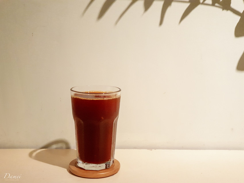 台南中西區｜EMO THAI-好拍照的韓系風格泰式小餐館