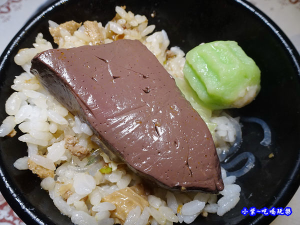 鴨血臭臭鍋-老湯鍋八德店 (1).jpg