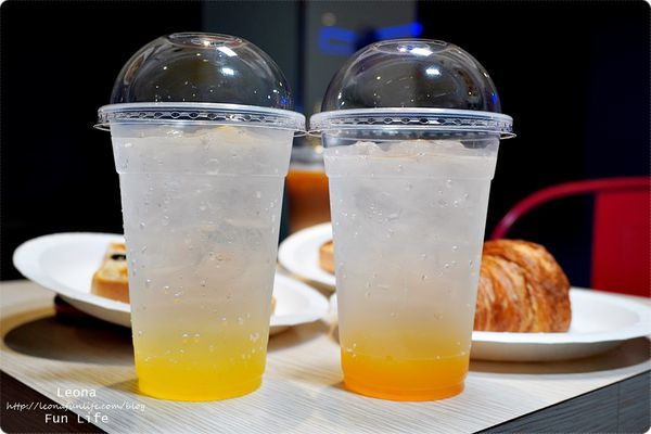 喜晶a光學觀光工廠 台中觀光工廠 台中室內親子景點 雨天備案 潭子親子景點 恐龍 布袋戲 射擊遊戲DSC08743.JPG