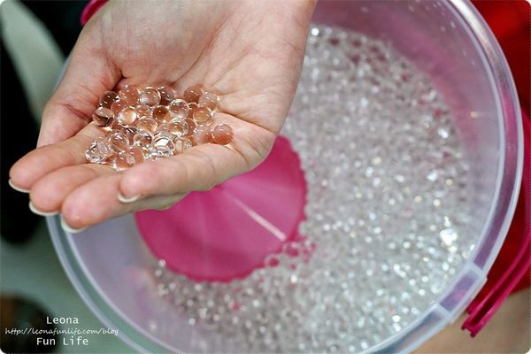 喜晶a光學觀光工廠 台中觀光工廠 台中室內親子景點 雨天備案 潭子親子景點 恐龍 布袋戲 射擊遊戲DSC08553