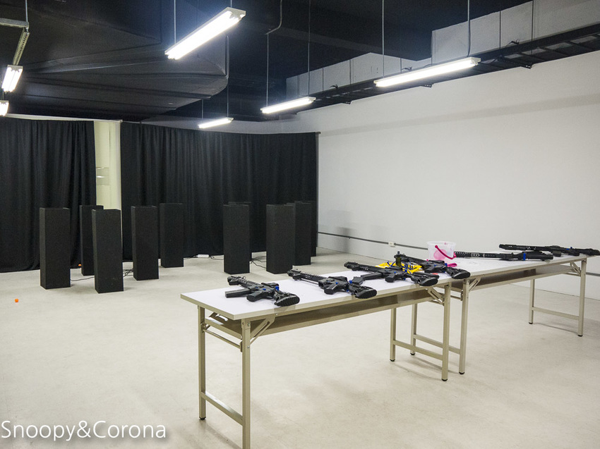 【台中景點】台中最新親子景點｜喜晶A光學觀光工廠～來當恐龍訓練師、DIY手作專屬的VR虛擬實境眼鏡