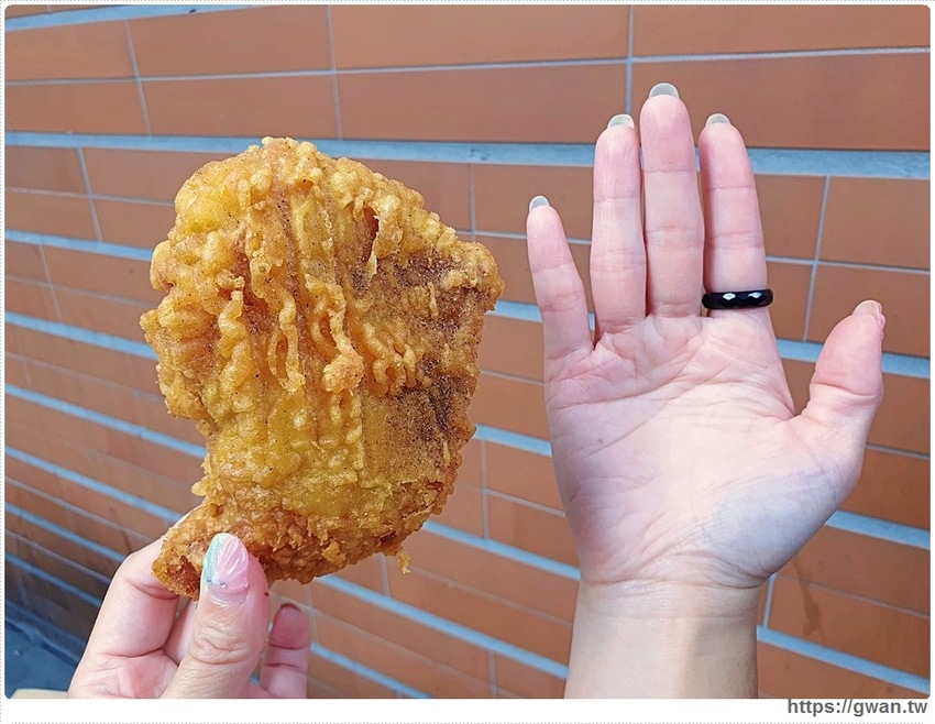 新店人吃起來～拿坡里炸雞全台第三間分店新開幕！！