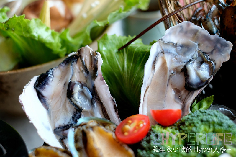 個人小火鍋,台中夜景餐廳推薦,台中東海火鍋推薦,台中沙鹿火鍋推薦,台中涮涮鍋,台中涮涮鍋推薦,台中火鍋,台中美食,崧shabushabu,崧價格,崧火鍋,東海夜市必吃,東海美食推薦 @強生與小吠的Hyper人蔘~