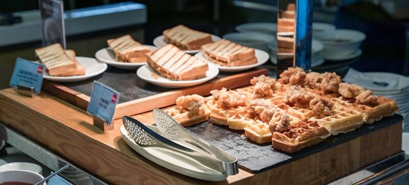 【林口-機捷A9站住宿美食】林口亞昕福朋喜來登酒店.China Spice 聚味軒中餐廳.中泰美食饗宴.一泊二食開箱