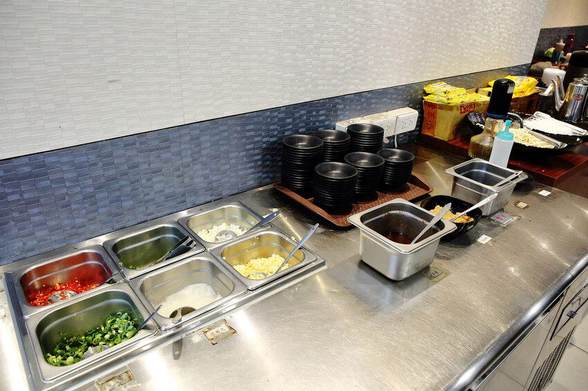 三重高中平價火鍋推薦！起司牛奶鍋、澎湃海鮮船、肉盤加量50%