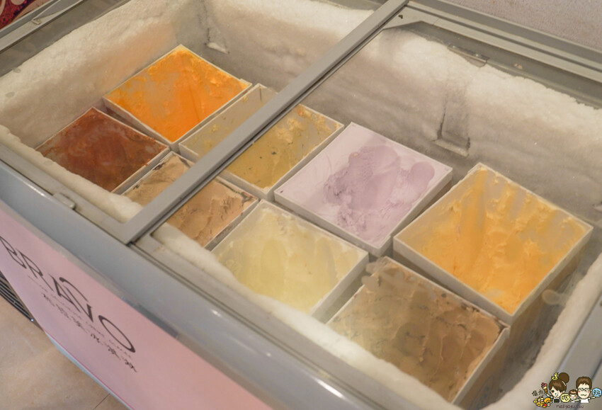 高雄首間 湯旺麻辣回轉火鍋-高雄總店，新奇有趣迴轉鍋物料自取 x 平價火鍋吃到飽 - 跟著尼力吃喝玩樂＆親子生活