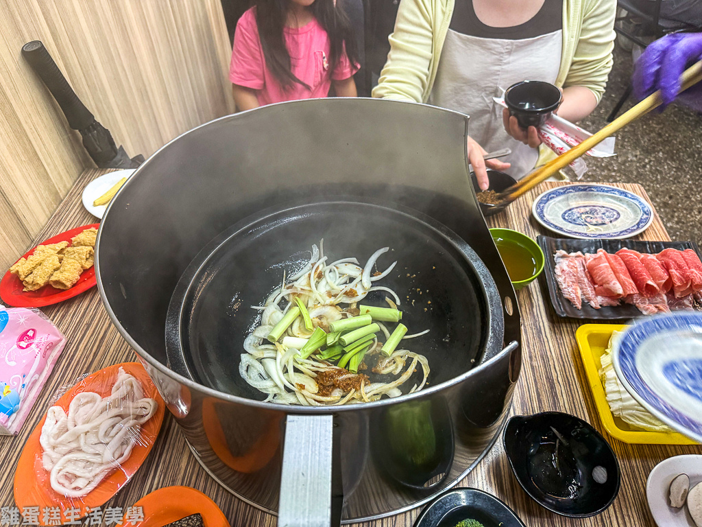 【台北食記】雅香石頭火鍋(西門總店) -