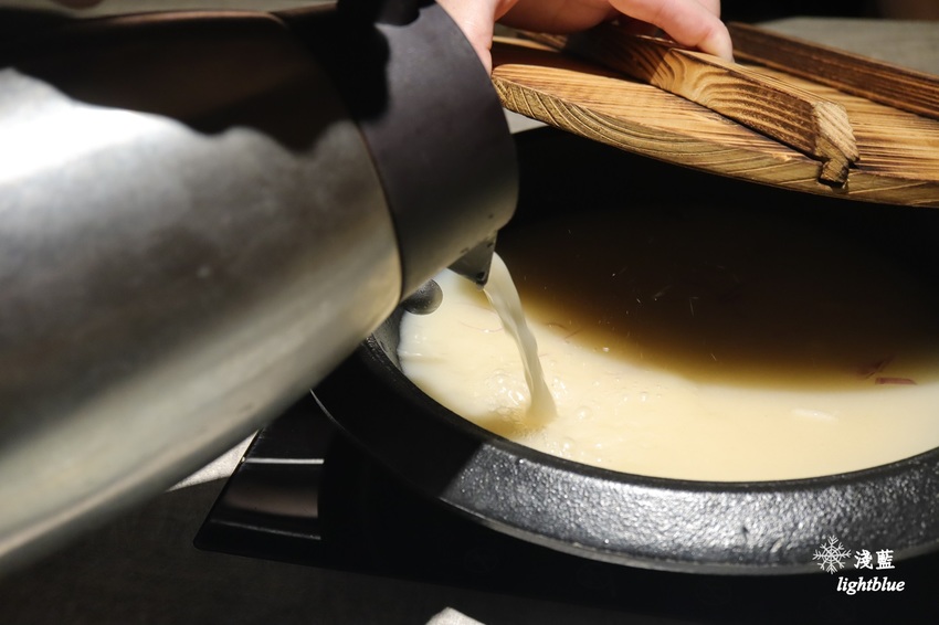 新竹美食:淺藍 × 山上走走~二訪超高cp值日式無菜單海鮮鍋物,螃蟹正肥美