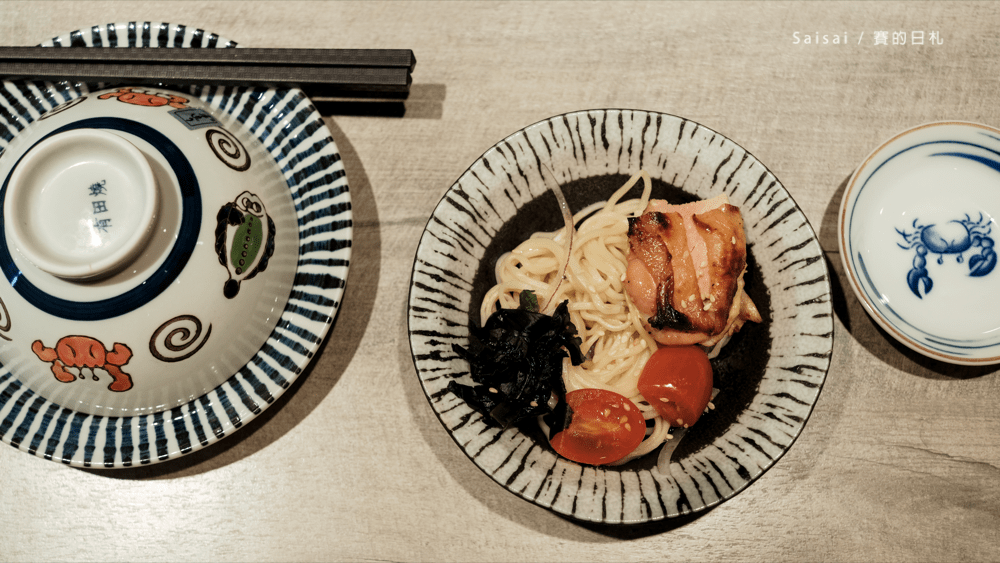 新竹無菜單料理 山上走走 日式海鮮鍋物 新鮮的頂級漁貨 鹿兒島A5黑毛和牛作成的壽司生魚片燒烤 金箔冰淇淋 賽的日札-5-min.png