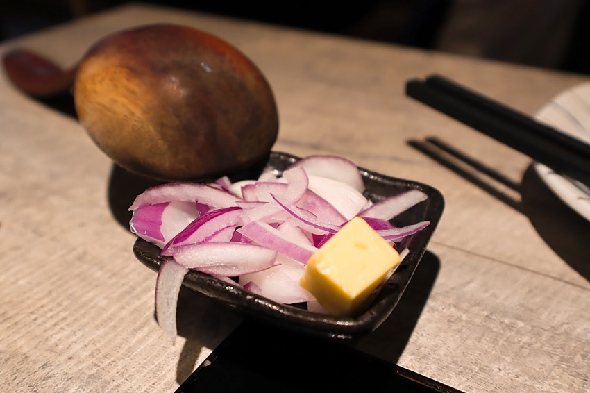 【新竹美食】山上走走｜千元吃到鹿兒島A5和牛、無菜單料理、新竹日式鍋物、活體海鮮鍋物等頂級食材