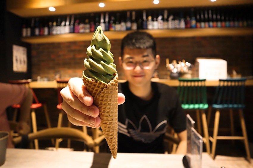 【新竹美食】山上走走｜千元吃到鹿兒島A5和牛、無菜單料理、新竹日式鍋物、活體海鮮鍋物等頂級食材