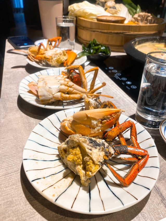 【新竹美食】山上走走｜千元吃到鹿兒島A5和牛、無菜單料理、新竹日式鍋物、活體海鮮鍋物等頂級食材