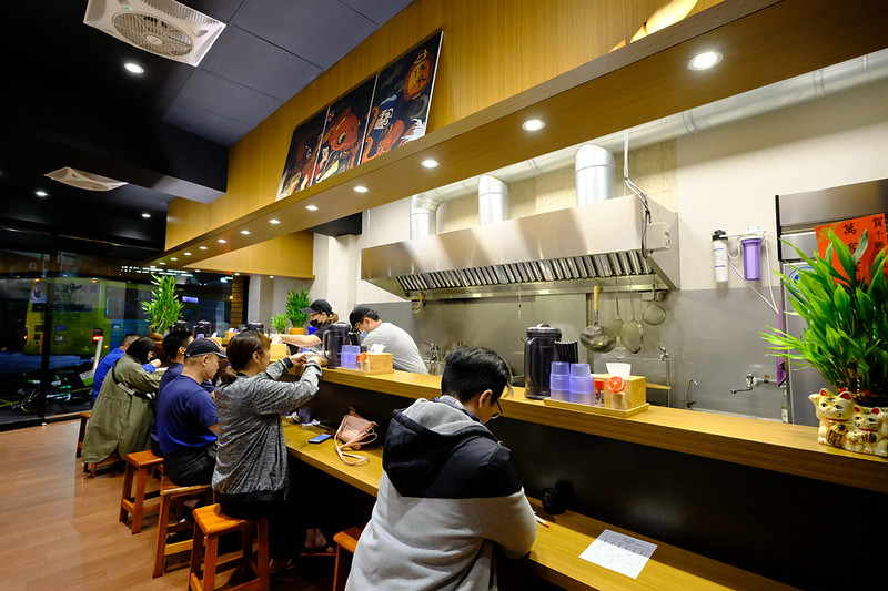 五權車站附近美食,千勝軒,千勝軒價格,千勝軒拉麵,千勝軒菜單,台中五權車站美食,台中千勝軒,台中好吃拉麵,台中美食,台中西區拉麵,台中西區拉麵推薦,台中西區美食 @強生與小吠的Hyper人蔘~