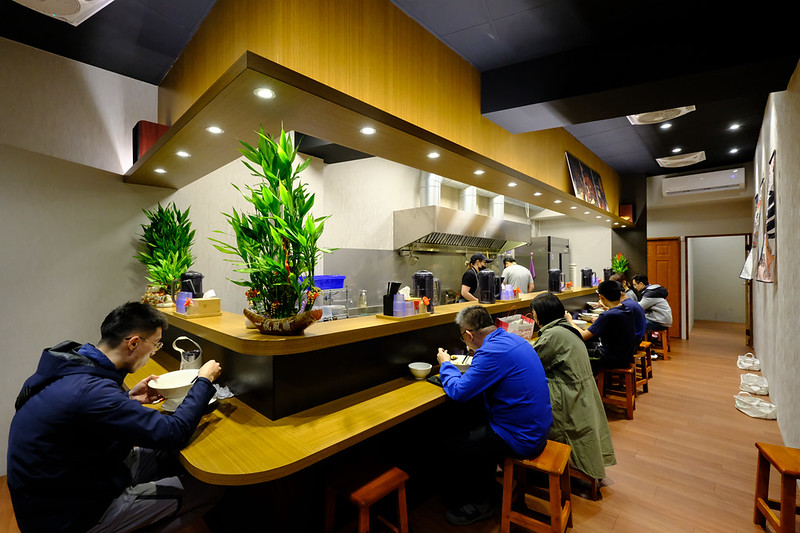 五權車站附近美食,千勝軒,千勝軒價格,千勝軒拉麵,千勝軒菜單,台中五權車站美食,台中千勝軒,台中好吃拉麵,台中美食,台中西區拉麵,台中西區拉麵推薦,台中西區美食 @強生與小吠的Hyper人蔘~