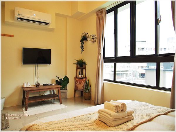 台南旅遊住宿_台南海安藝術公寓