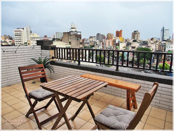 台南旅遊住宿_台南海安藝術公寓