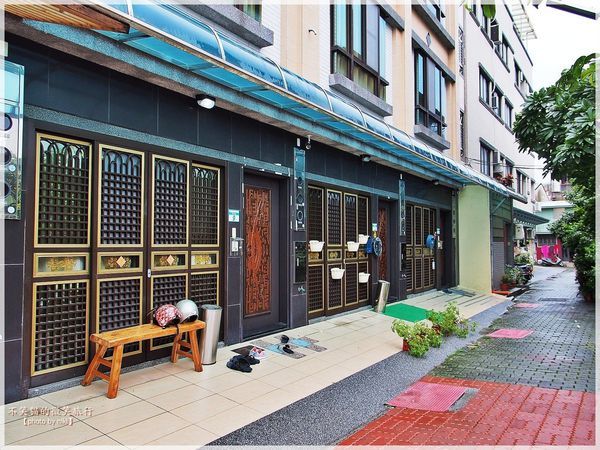 台南旅遊住宿_台南海安藝術公寓