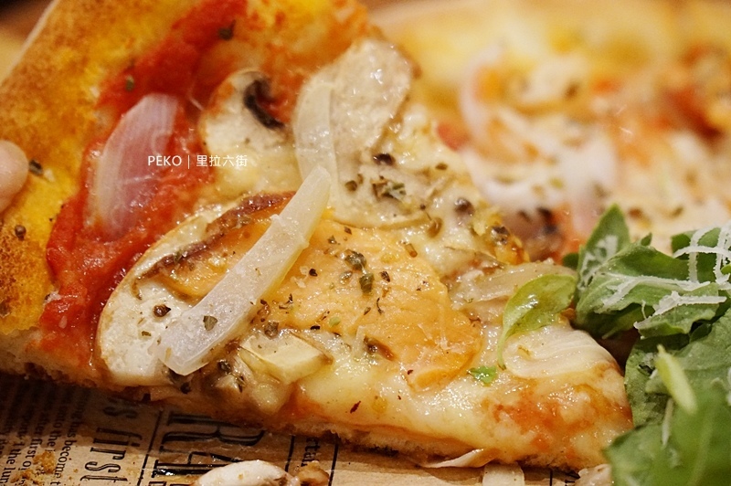 新店美食.新店早午餐.里拉六街.中央六街美食.里拉六街菜單.里拉六街新店.里拉六街歐陸廚房.里拉六街義大利麵.