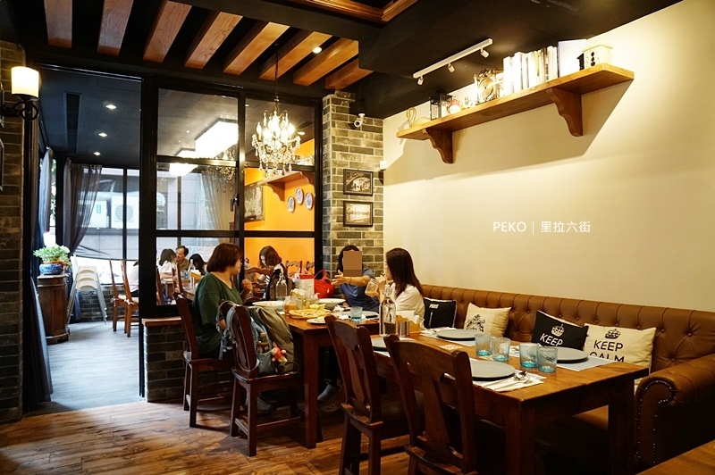 新店美食.新店早午餐.里拉六街.中央六街美食.里拉六街菜單.里拉六街新店.里拉六街歐陸廚房.里拉六街義大利麵.