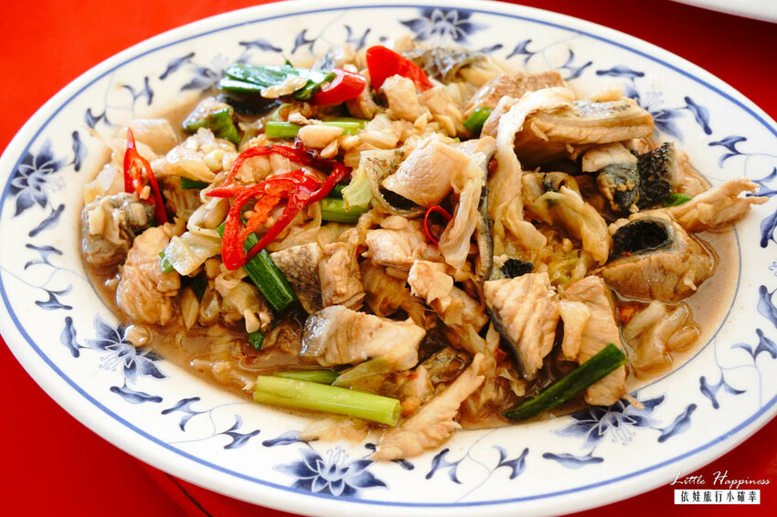 澎湖海鮮推薦| 阿挺海鮮美食，澎湖自家漁船打撈特色海鮮，品嘗當地特有海膽/紅螺/小管麵線