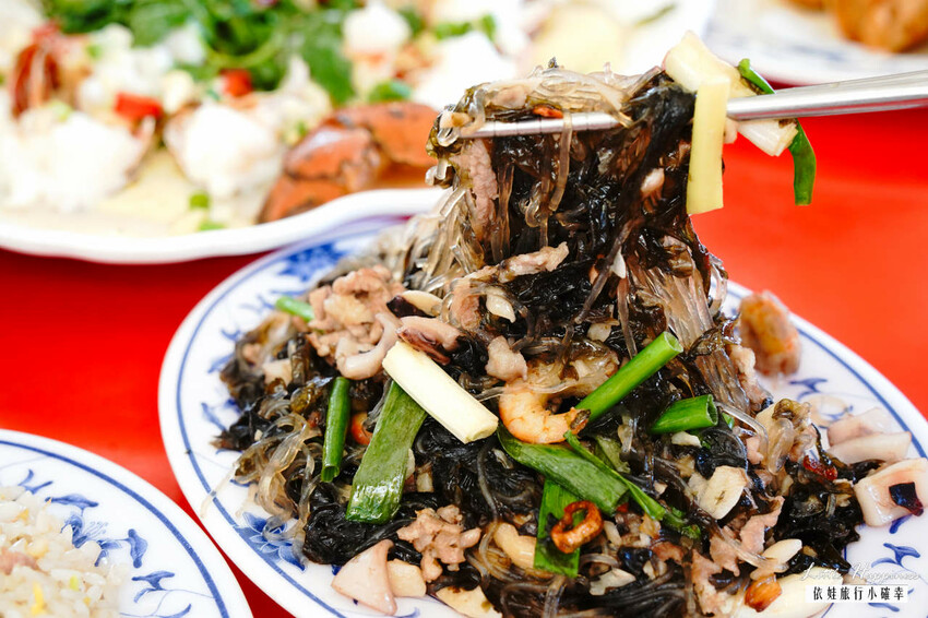 澎湖海鮮推薦| 阿挺海鮮美食，澎湖自家漁船打撈特色海鮮，品嘗當地特有海膽/紅螺/小管麵線
