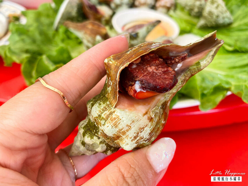 澎湖海鮮推薦| 阿挺海鮮美食，澎湖自家漁船打撈特色海鮮，品嘗當地特有海膽/紅螺/小管麵線