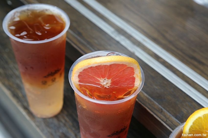 黛黛茶Daily Dae~台中精明商圈IG打卡新亮點!歐風茶飲x紅磚老洋房的紅茶時光，來個時尚奢華的貴婦下午茶吧! - 台南好Food遊