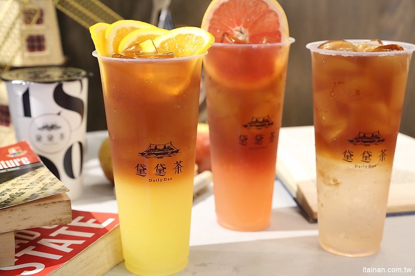 黛黛茶Daily Dae~台中精明商圈IG打卡新亮點!歐風茶飲x紅磚老洋房的紅茶時光，來個時尚奢華的貴婦下午茶吧! - 台南好Food遊