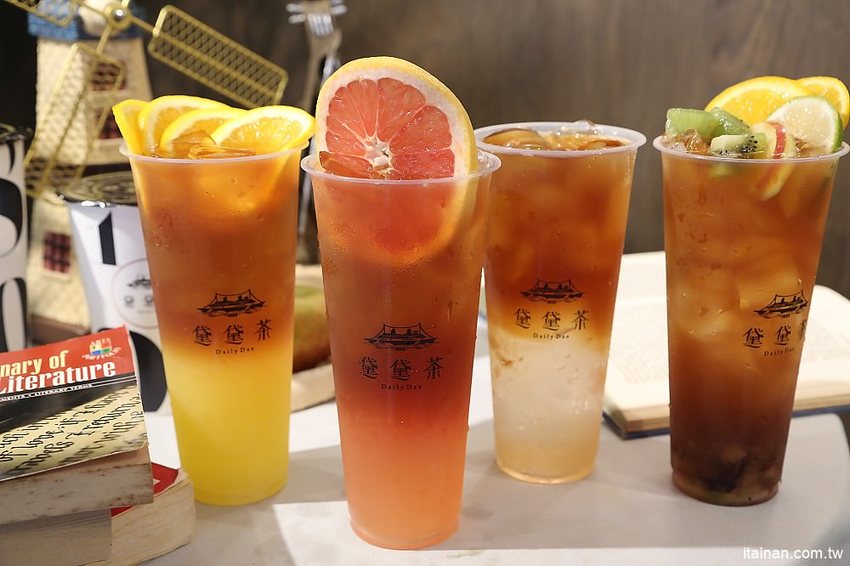 黛黛茶Daily Dae~台中精明商圈IG打卡新亮點!歐風茶飲x紅磚老洋房的紅茶時光，來個時尚奢華的貴婦下午茶吧! - 台南好Food遊
