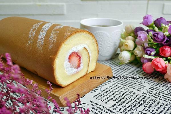 團購美食【唐緹烘焙坊】#大湖草莓 #草莓蛋糕 #豪華極品草莓蛋糕 #維娜草莓捲 #下午茶 #伴手禮 (7).JPG