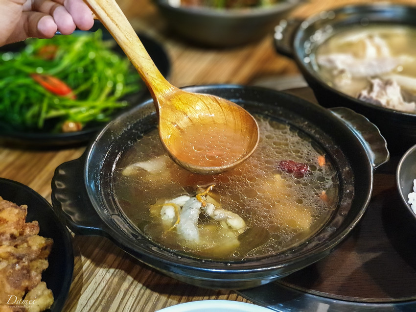 高雄新興｜領鮮迷你土雞鍋-百元個人土雞鍋，多種平價土雞料理