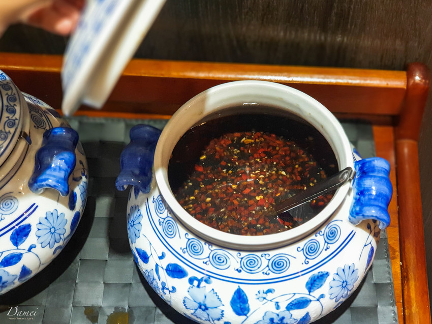 高雄新興｜領鮮迷你土雞鍋-百元個人土雞鍋，多種平價土雞料理