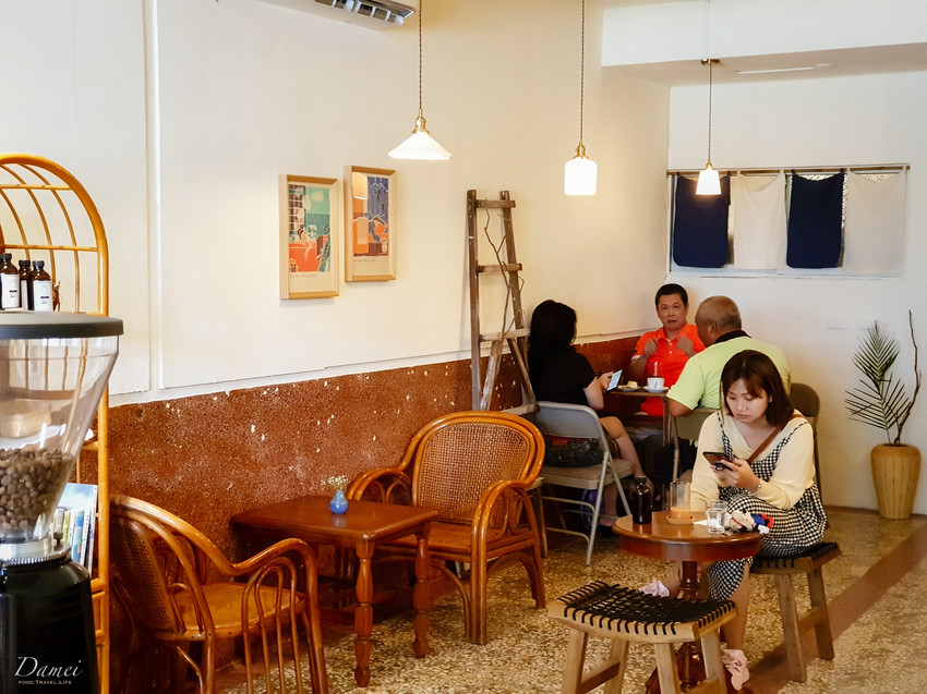 高雄苓雅｜頂加甜點-季節限定芒果糯米飯與樸實手作甜點